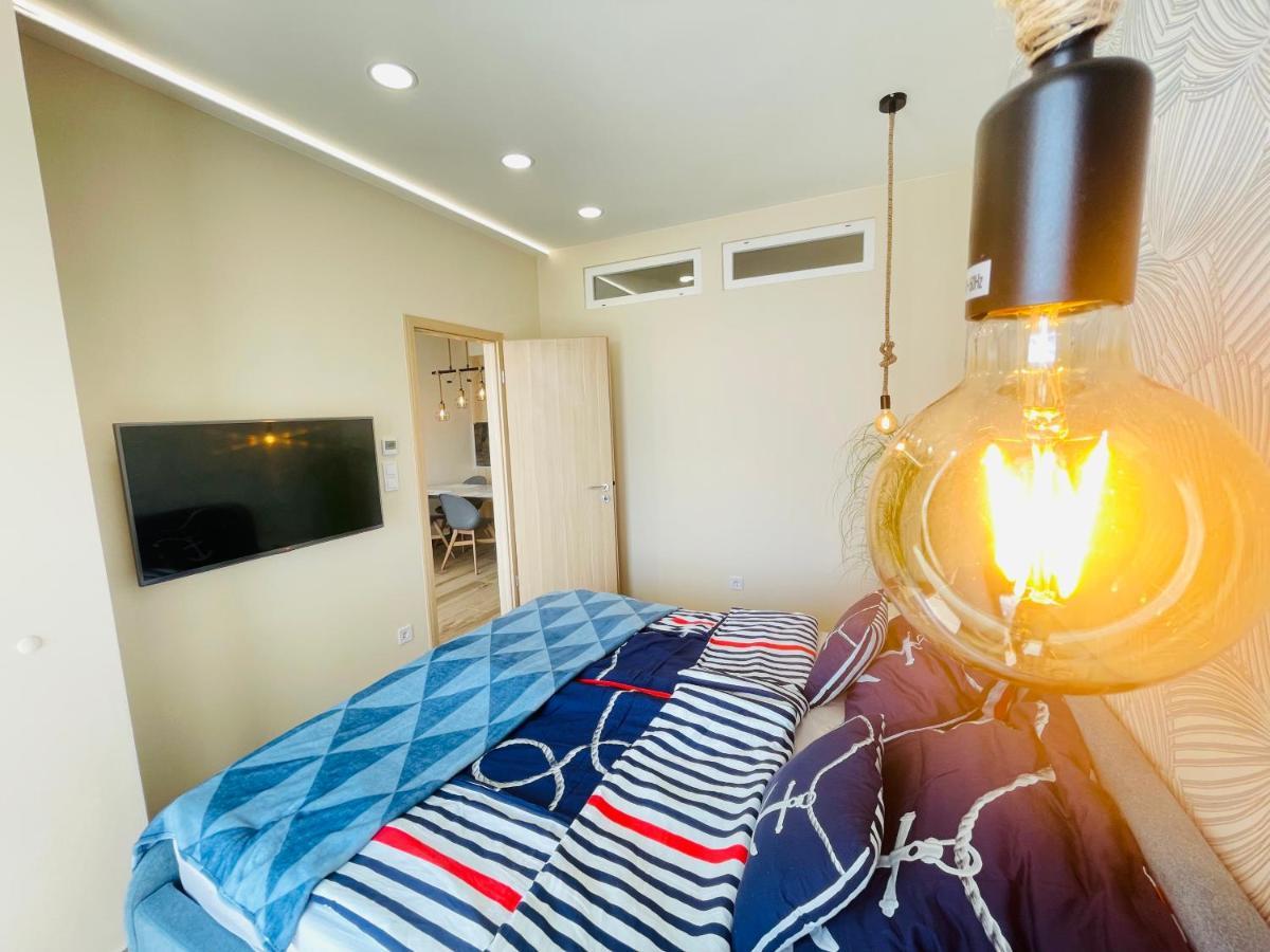 Alsóörs Panorama Deluxe Apartments - Pool & Free Parking מראה חיצוני תמונה