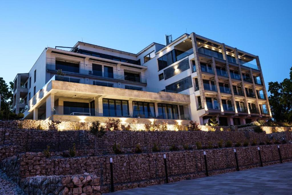 Alsóörs Panorama Deluxe Apartments - Pool & Free Parking מראה חיצוני תמונה