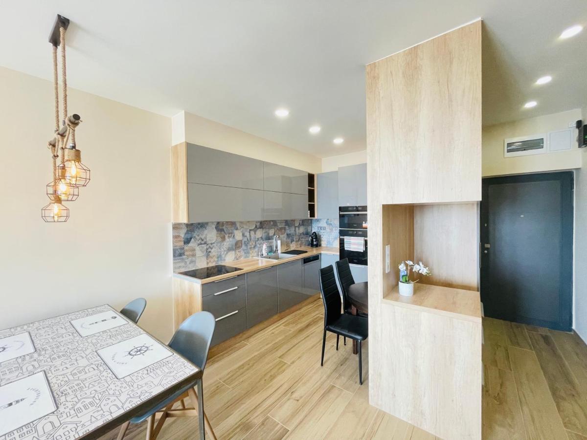 Alsóörs Panorama Deluxe Apartments - Pool & Free Parking מראה חיצוני תמונה