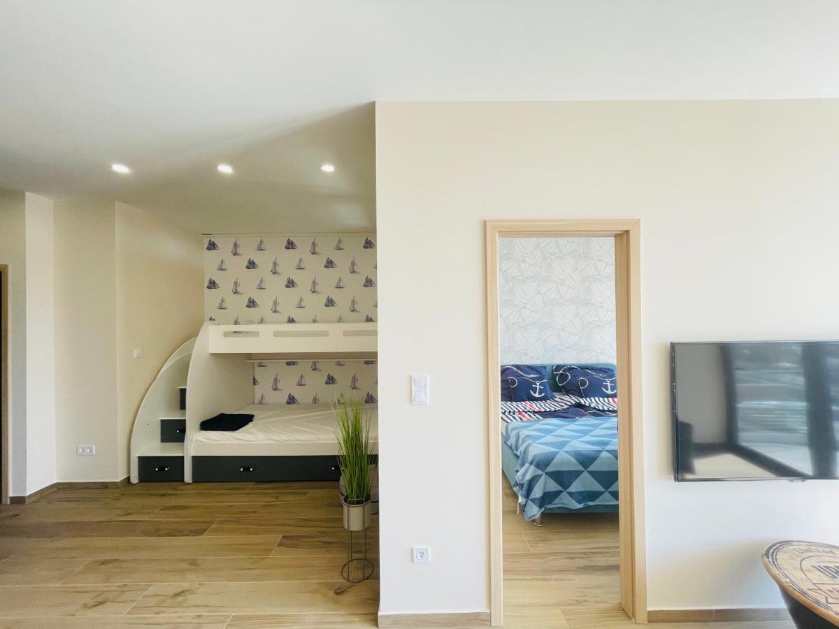 Alsóörs Panorama Deluxe Apartments - Pool & Free Parking מראה חיצוני תמונה