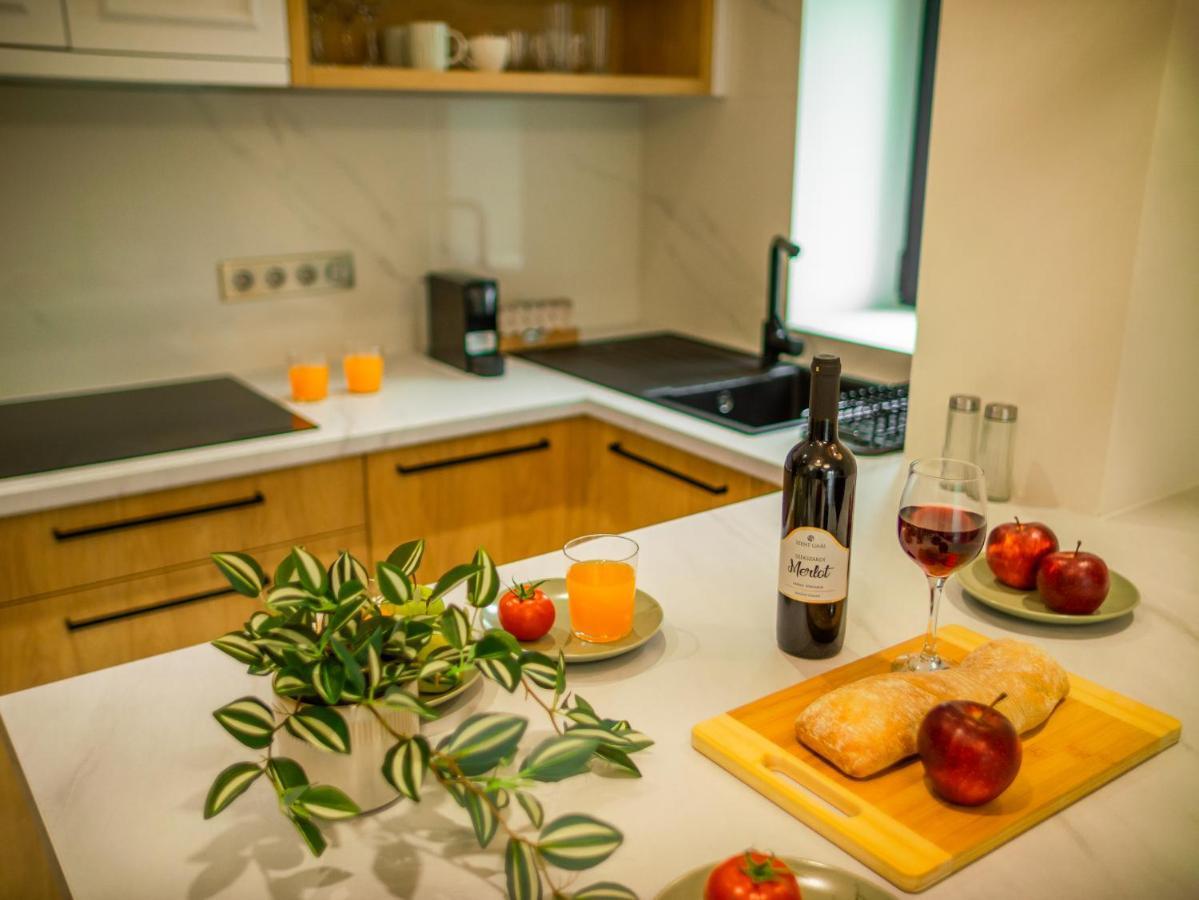 Alsóörs Panorama Deluxe Apartments - Pool & Free Parking מראה חיצוני תמונה
